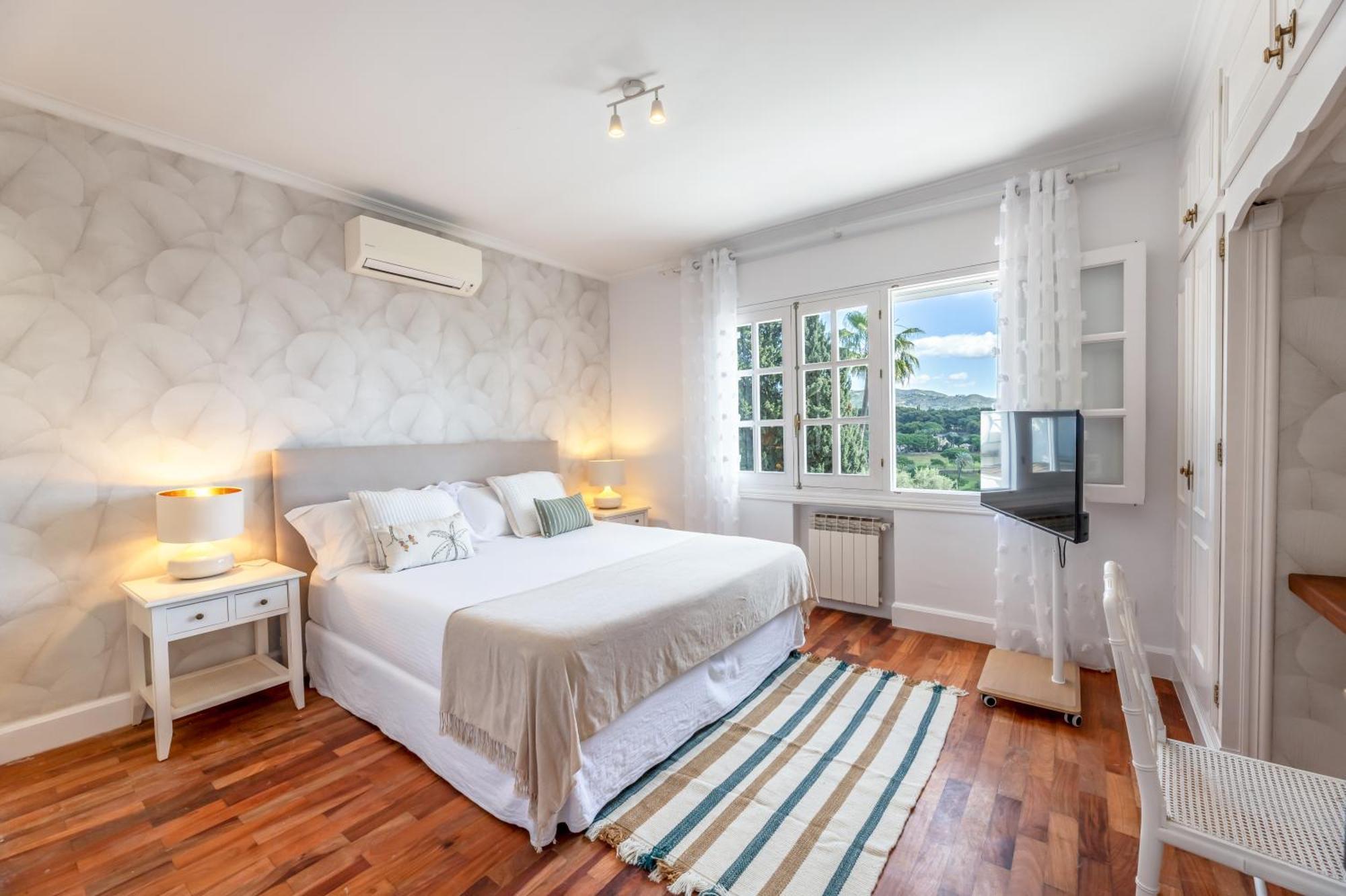 마르베야 Aurora Boutique House - Only Adults B&B 외부 사진